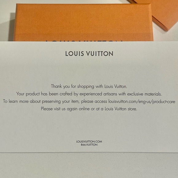 LV CUT CIRCLE KEY HOLDER - Picture 5 of 6